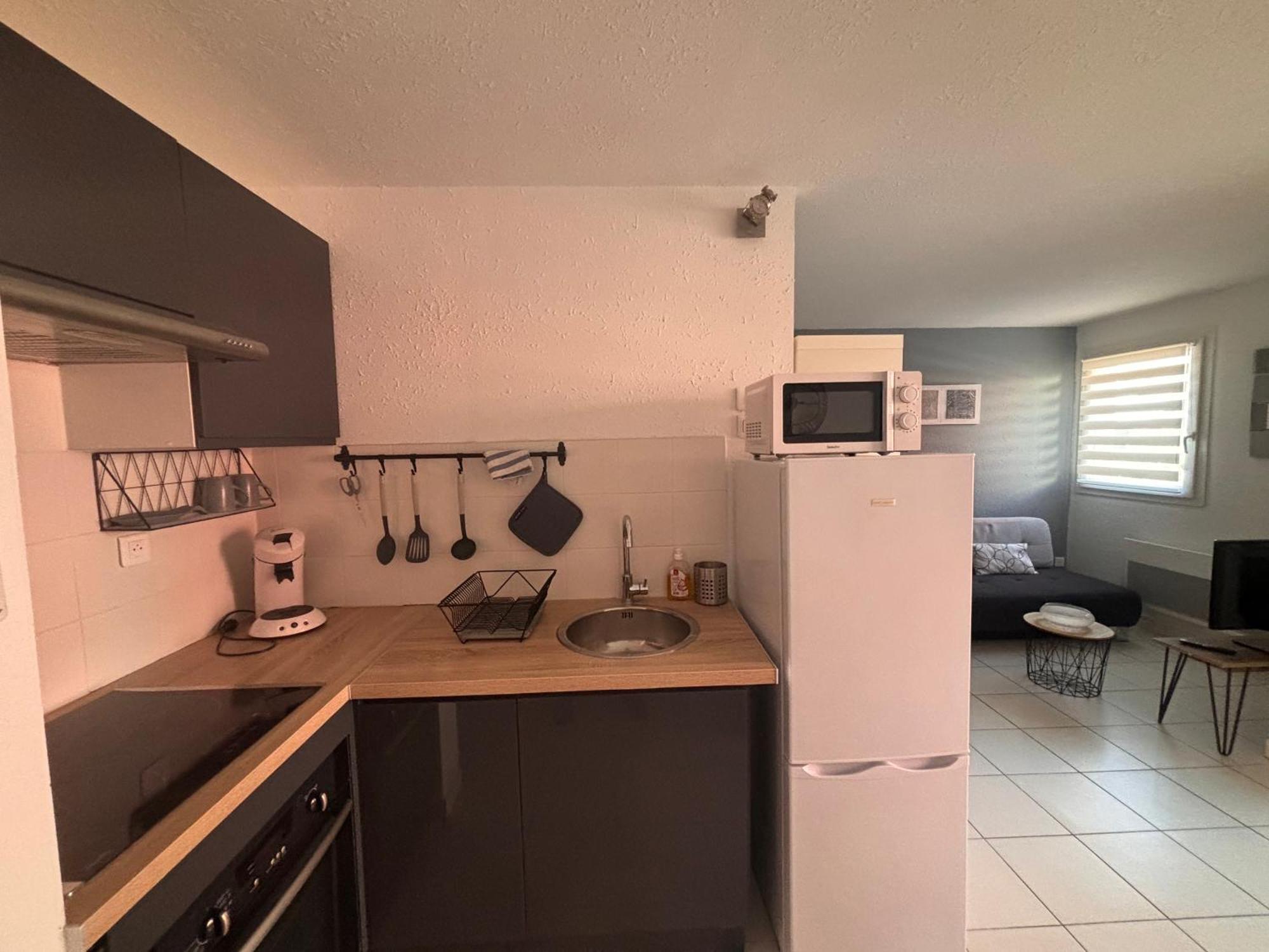 Classe 3 Etoiles Charmant Appartement Cosy Sur Sete Proche De Toutes Commodites, Parking Prive Extérieur photo