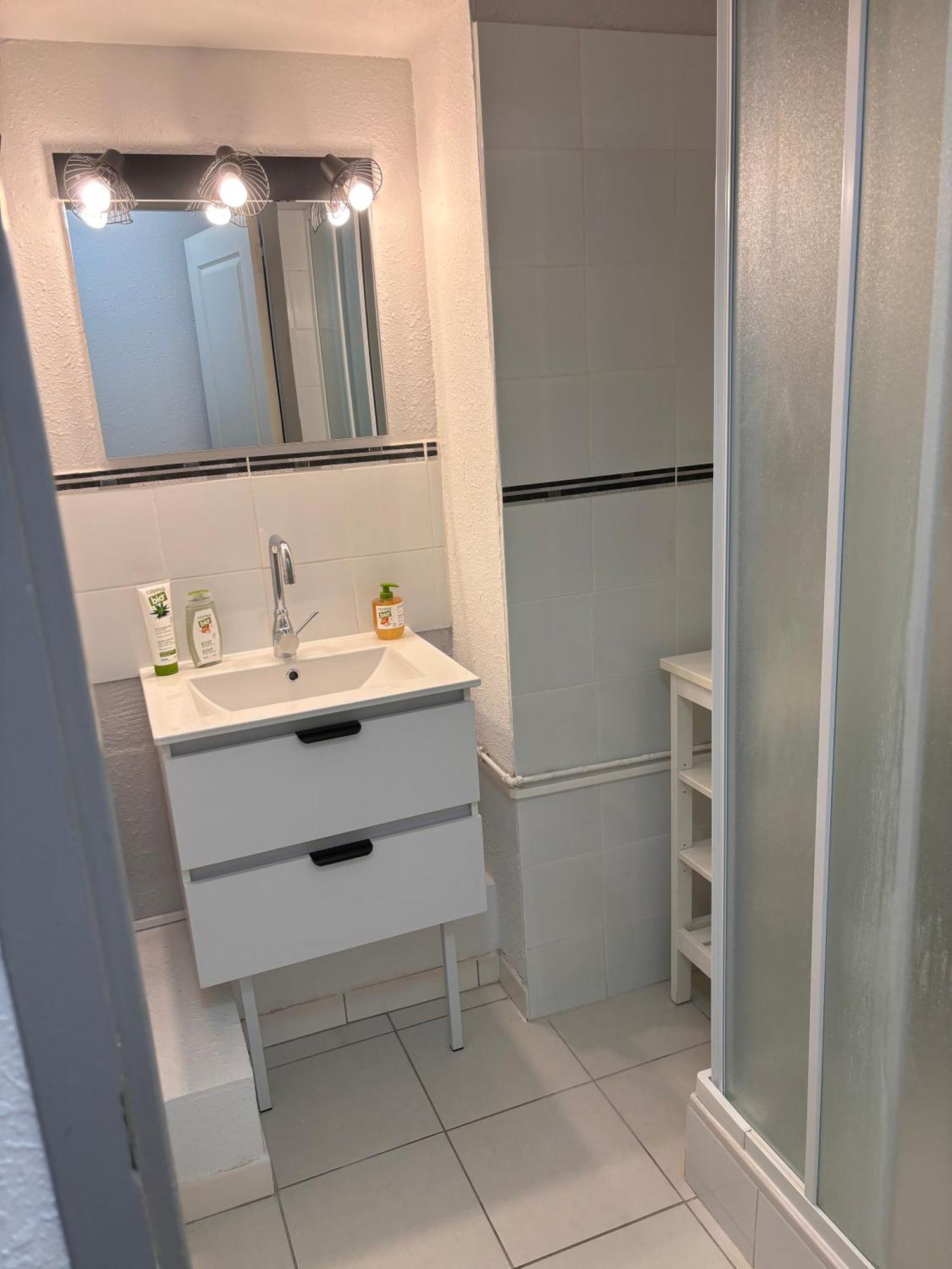 Classe 3 Etoiles Charmant Appartement Cosy Sur Sete Proche De Toutes Commodites, Parking Prive Extérieur photo